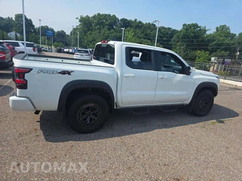 2025 Nissan Frontier PRO-4X Crew Cab Medium Bed – miniatura 4