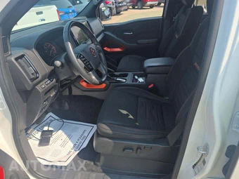 2025 Nissan Frontier PRO-4X Crew Cab Medium Bed – miniatura 6