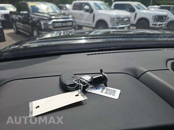 2025 Nissan Frontier PRO-4X Crew Cab Medium Bed - miniatura 5
