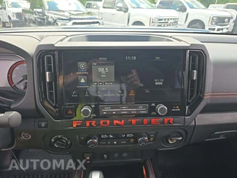 2025 Nissan Frontier PRO-4X Crew Cab Medium Bed - miniatura 7