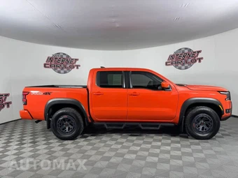 2025 Nissan Frontier PRO-4X Crew Cab Medium Bed - miniatura 8