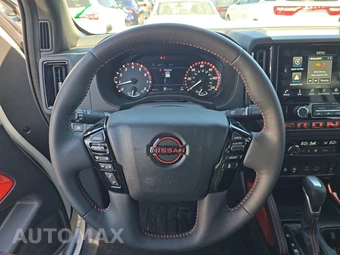 2025 Nissan Frontier PRO-4X Crew Cab Medium Bed – miniatura 10
