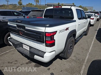 2025 Nissan Frontier PRO-4X Crew Cab Medium Bed – miniatura 4