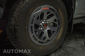 2025 Nissan Frontier PRO-4X Crew Cab Medium Bed - miniatura 3