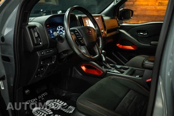 2025 Nissan Frontier PRO-4X Crew Cab Medium Bed - miniatura 8