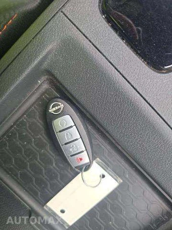 2025 Nissan Frontier PRO-4X Crew Cab Medium Bed – miniatura 9