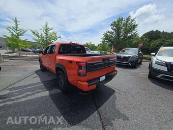 2025 Nissan Frontier PRO-4X Crew Cab Medium Bed – miniatura 2