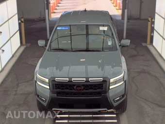 2025 Nissan Frontier PRO-X Crew Cab Medium Bed – miniatura 2