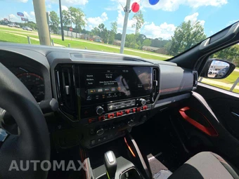 2025 Nissan Frontier PRO-X Crew Cab Medium Bed - miniatura 10
