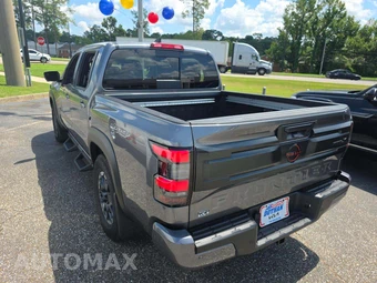 2025 Nissan Frontier PRO-X Crew Cab Medium Bed - miniatura 2