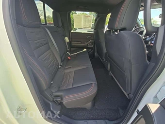 2025 Nissan Frontier PRO-X Crew Cab Medium Bed - miniatura 16