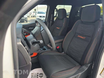 2025 Nissan Frontier PRO-X Crew Cab Medium Bed – miniatura 3