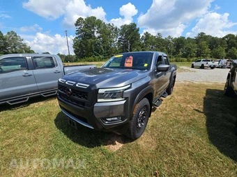 2025 Nissan Frontier PRO-X Crew Cab Medium Bed
