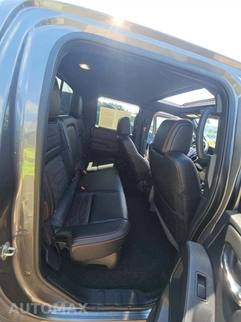 2025 Nissan Frontier PRO-X Crew Cab Medium Bed - miniatura 16