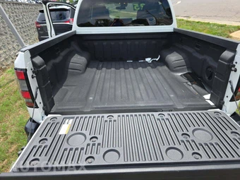 2025 Nissan Frontier S Crew Cab Medium Bed – miniatura 14
