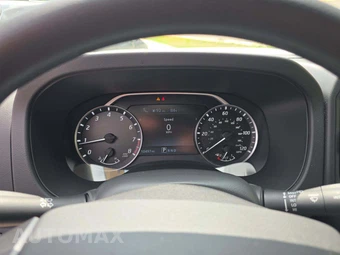 2025 Nissan Frontier S Crew Cab Medium Bed – miniatura 9