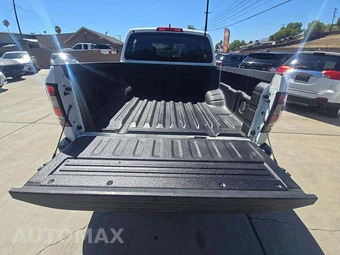 2025 Nissan Frontier S Crew Cab Medium Bed – miniatura 13