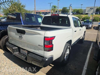 2025 Nissan Frontier S Crew Cab Medium Bed – miniatura 3