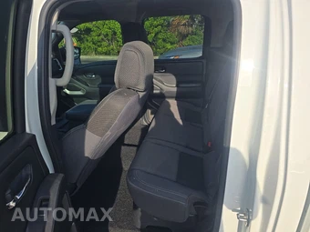 2025 Nissan Frontier SV Crew Cab Medium Bed - miniatura 13