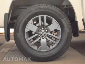 2025 Nissan Frontier SV Crew Cab Medium Bed – miniatura 11