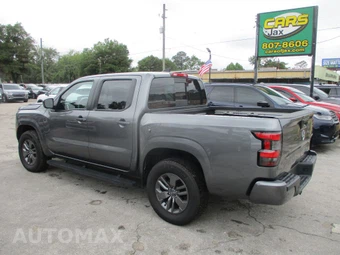 2025 Nissan Frontier SV Crew Cab Medium Bed - miniatura 8
