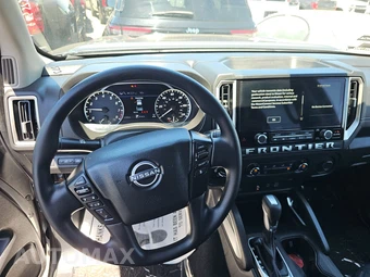 2025 Nissan Frontier SV Crew Cab Medium Bed – miniatura 10