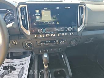 2025 Nissan Frontier SV Extended Cab Long Bed – miniatura 11