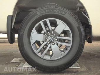 2025 Nissan Frontier SV Extended Cab Long Bed – miniatura 11