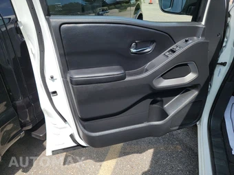 2025 Nissan Frontier SV Extended Cab Long Bed – miniatura 15
