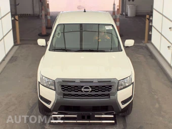 2025 Nissan Frontier SV Extended Cab Long Bed – miniatura 2