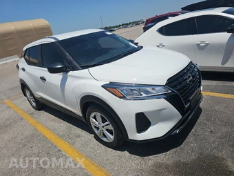 2025 Nissan Kicks Play – miniatura 3