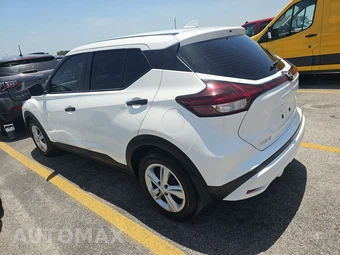 2025 Nissan Kicks Play – miniatura 6