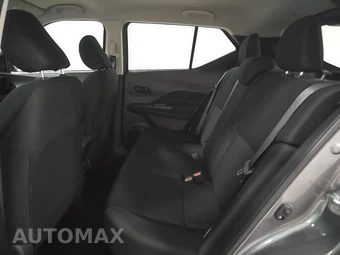 2025 Nissan Kicks Play – miniatura 13