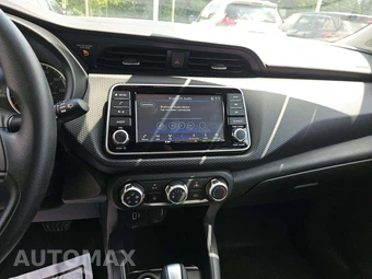 2025 Nissan Kicks Play – miniatura 10