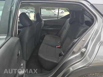 2025 Nissan Kicks Play – miniatura 13