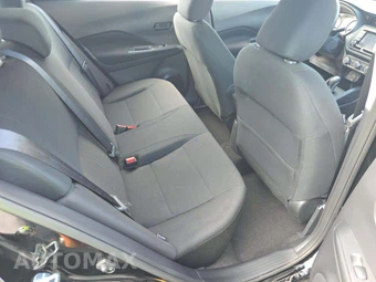2025 Nissan Kicks Play - miniatura 16
