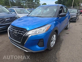 2025 Nissan Kicks Play