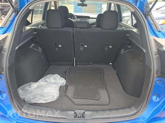 2025 Nissan Kicks Play – miniatura 14