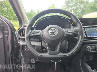 2025 Nissan Kicks Play – miniatura 10