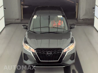 2025 Nissan Kicks Play – miniatura 2