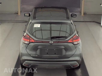 2025 Nissan Kicks Play – miniatura 5