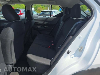 2025 Nissan Kicks Play – miniatura 10