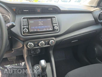 2025 Nissan Kicks Play – miniatura 7
