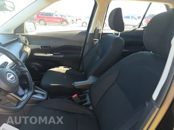2025 Nissan Kicks Play - miniatura 7