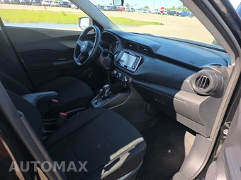 2025 Nissan Kicks Play - miniatura 8