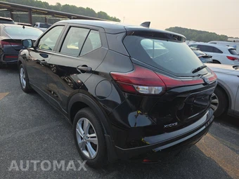 2025 Nissan Kicks Play - miniatura 6