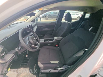 2025 Nissan Kicks S - miniatura 13