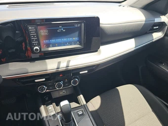 2025 Nissan Kicks S - miniatura 17