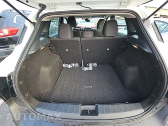 2025 Nissan Kicks S - miniatura 23