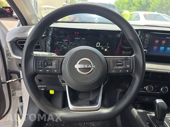 2025 Nissan Kicks S - miniatura 10